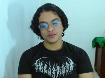 Dan_Blous Chaturbate stream image from June 30, 2026
