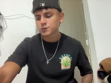 Bob_Pettersonn Chaturbate stream image from June 30, 2026