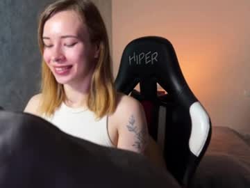 Ariamill Chaturbate stream image from June 30, 2026