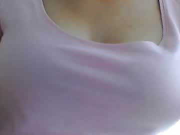 Bloomira01888 Chaturbate stream image from June 30, 2026