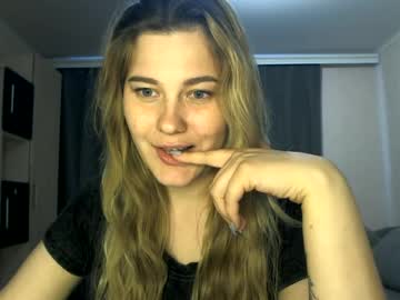 Alise21x Chaturbate stream image from June 30, 2026