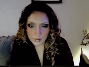 Cherrieamaretto Chaturbate stream image from June 30, 2026