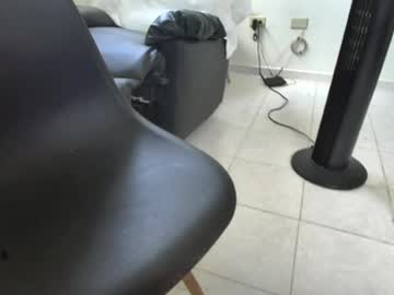 Dollarhot30 Chaturbate stream image from June 30, 2026