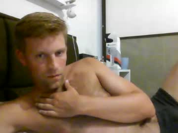 Attom88 Chaturbate stream image from June 30, 2026