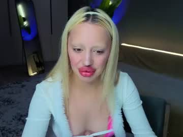 Luna_Beverly Chaturbate stream image from June 30, 2026
