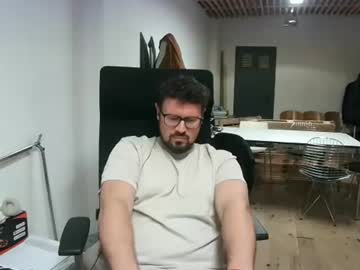 Maythe4bwu Chaturbate stream image from June 30, 2026