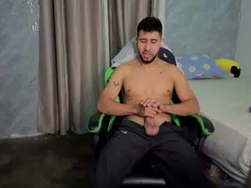 Alejandrojf_00 Chaturbate stream image from June 30, 2026