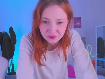 Ginnynextdoor Chaturbate stream image from July 01, 2026