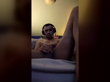Harryjpaul1982 Chaturbate stream image from July 01, 2026