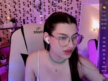 Linablossom Chaturbate stream image from July 01, 2026