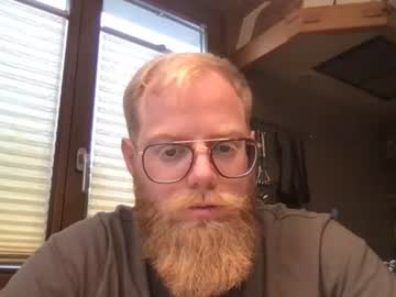 Peschiii Chaturbate stream image from July 01, 2026