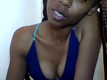 Leeromi Chaturbate stream image from July 01, 2026