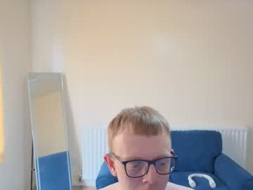 Liamluckiest Chaturbate stream image from July 01, 2026