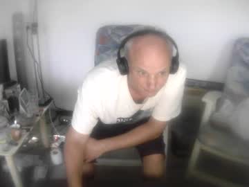 Eric204 Chaturbate stream image from July 01, 2026