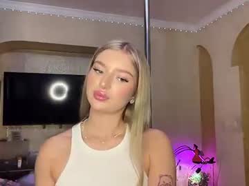 Robbinwinsett Chaturbate stream image from July 01, 2026