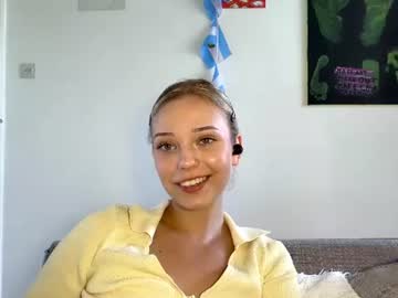 Slavgirll Chaturbate stream image from July 01, 2026