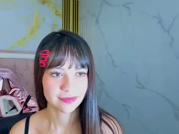 Isabeau_S Chaturbate stream image from July 01, 2026