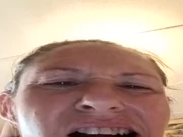 Aprilross2027 Chaturbate stream image from July 01, 2026