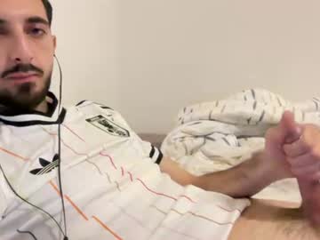 Subzeroni Chaturbate stream image from July 01, 2026