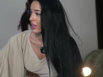 Katyerave Chaturbate stream image from July 01, 2026