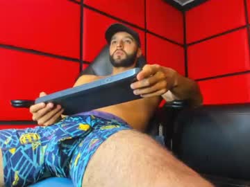 Mike333_ Chaturbate stream image from July 01, 2026