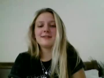 Bigtittybella21 Chaturbate stream image from July 02, 2026
