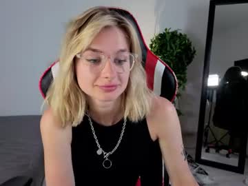 Nora_Moreau Chaturbate stream image from July 02, 2026