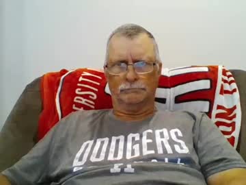 Hot4tightholes Chaturbate stream image from July 02, 2026