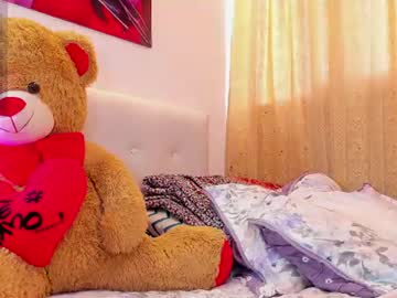 Crystalvans Chaturbate stream image from July 02, 2026