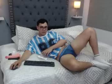 Andy_Estevez Chaturbate stream image from July 02, 2026