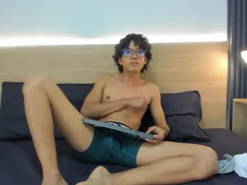 Travis_Black_ Chaturbate stream image from July 02, 2026