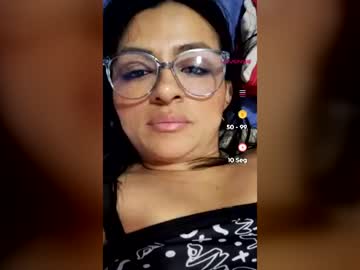Lindaa35 Chaturbate stream image from July 03, 2026