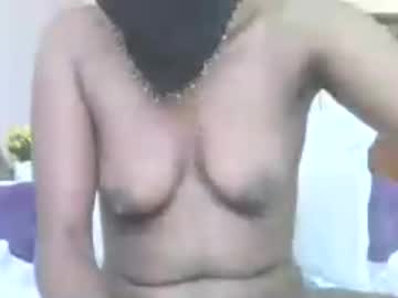 Skygal98 Chaturbate stream image from July 03, 2026