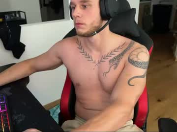 Lulusek17cm Chaturbate stream image from July 03, 2026
