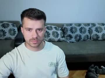 Johnnylove21 Chaturbate stream image from July 03, 2026
