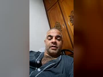 Wildrooooster Chaturbate stream image from July 03, 2026