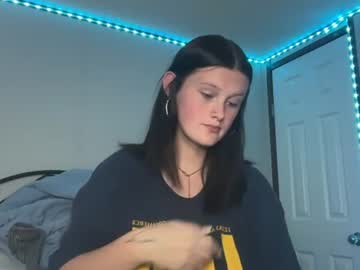 Itskaylaaa Chaturbate stream image from July 04, 2026
