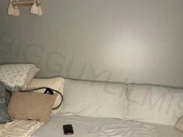 Bigguylilmiss Chaturbate stream image from July 04, 2026