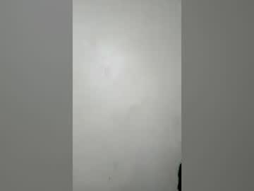 Ymkfkefzfhzr Chaturbate stream image from July 04, 2026