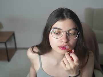 Lucianaryll Chaturbate stream image from July 04, 2026