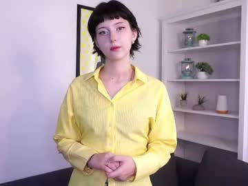 Winniecohn Chaturbate stream image from July 04, 2026