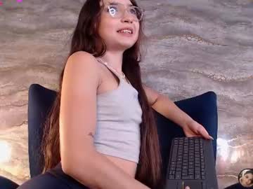 Mia_Luxor Chaturbate stream image from July 04, 2026