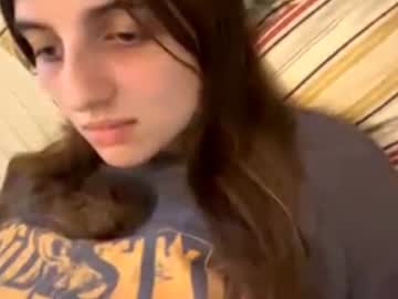 Beulahweikert Chaturbate stream image from July 04, 2026