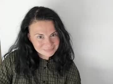 Ariymil Chaturbate stream image from July 04, 2026