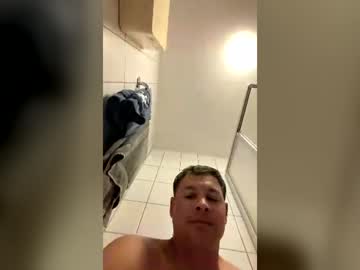 Armyskater32 Chaturbate stream image from July 05, 2026
