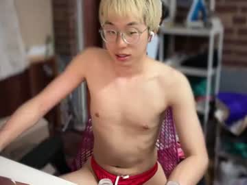 Xuyf1012 Chaturbate stream image from July 05, 2026