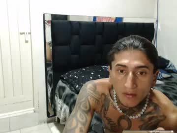 Foxroguesex Chaturbate stream image from July 05, 2026