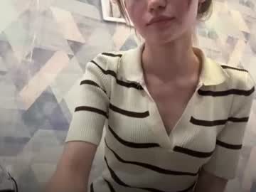 Marnieratelle Chaturbate stream image from July 05, 2026