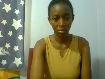 Lovelyy_Dreams Chaturbate stream image from July 05, 2026
