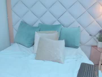 Carolineecox Chaturbate stream image from July 05, 2026